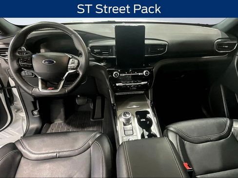 Used 2022 Ford Explorer ST w/ Equipment Group 401A image 7