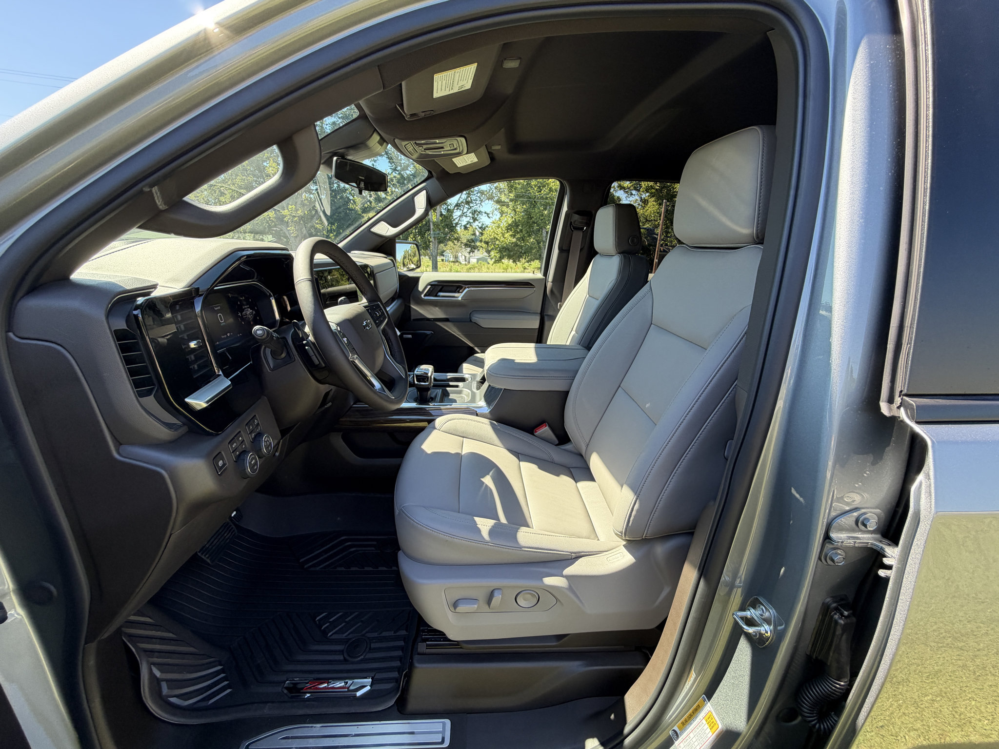 New 2026 Chevrolet Silverado 1500 RST AWD/4WD image 15