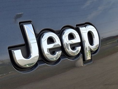 Used 2022 Jeep Grand Cherokee L Overland image 37