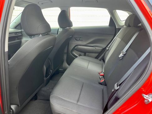 Used 2026 Hyundai Kona SE FWD image 11