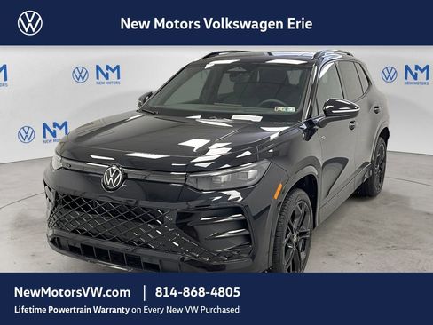 New 2026 Volkswagen Tiguan SE R-Line AWD/4WD image 1