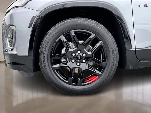 Used 2023 Chevrolet Traverse Premier w/ Redline Edition image 33