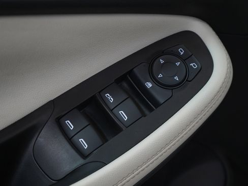 Used 2023 Buick Encore GX Preferred w/ Cold Weather Comfort Package FWD image 21