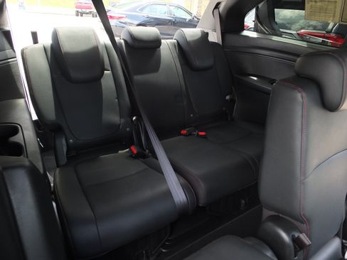 Used 2025 Honda Odyssey Sport-L image 16