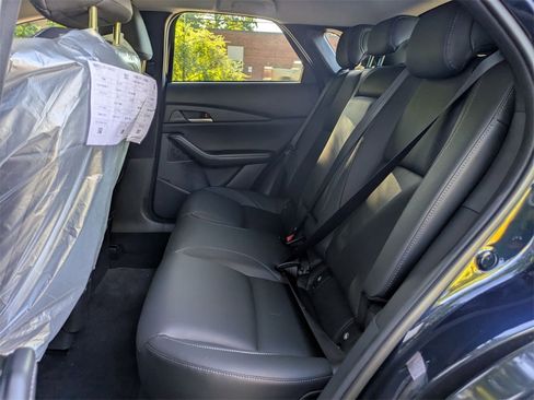 New 2025 MAZDA CX-30 AWD 2.5 S w/ Select Sport Pkg image 23