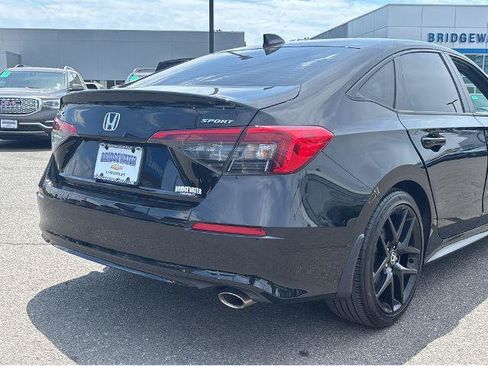 Used 2024 Honda Civic Sport image 11