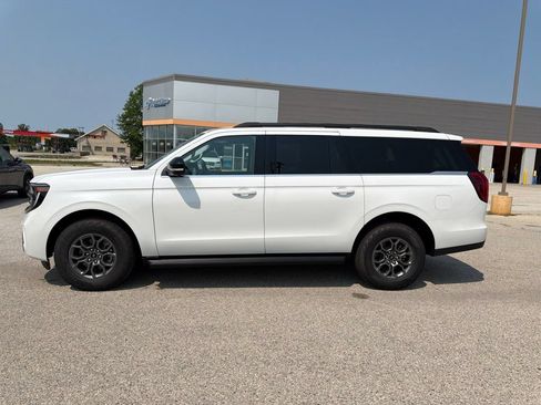New 2026 Ford Expedition Max Active AWD/4WD image 6