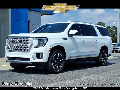 Used 2023 GMC Yukon XL Denali w/ Denali Reserve Package image 1