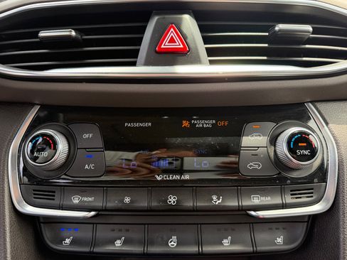 Used 2020 Hyundai Santa Fe Limited w/ Cargo Package FWD image 31