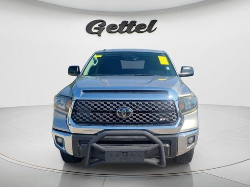 Used 2018 Toyota Tundra SR5 w/ SR5 Upgrade Package image 2