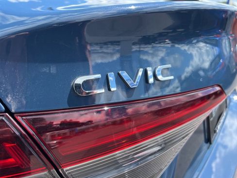 Used 2025 Honda Civic Sport image 29