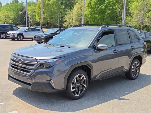 New 2026 Subaru Forester Premium image 5