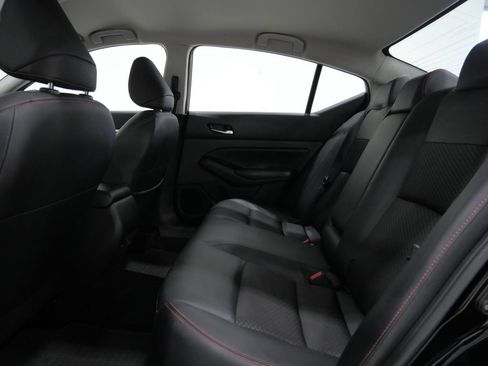 Used 2025 Nissan Altima 2.5 SR FWD image 22