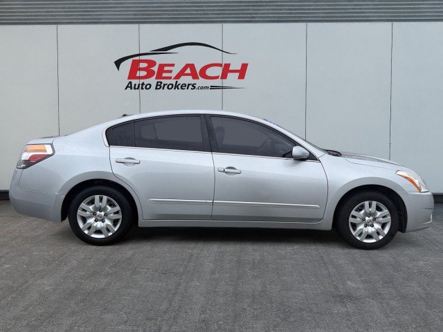 Used 2012 Nissan Altima 2.5 S FWD image 7