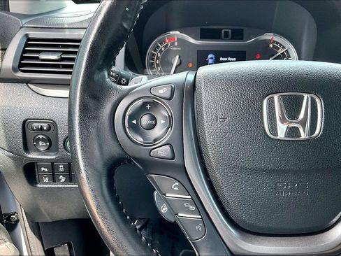 Used 2023 Honda Ridgeline RTL-E image 19