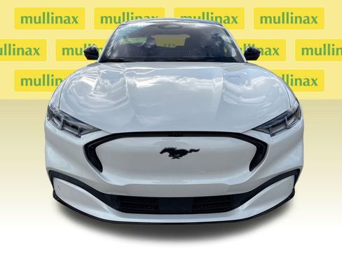 Used 2023 Ford Mustang Mach-E Premium image 12