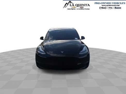 Used 2021 Tesla Model Y Long Range image 3