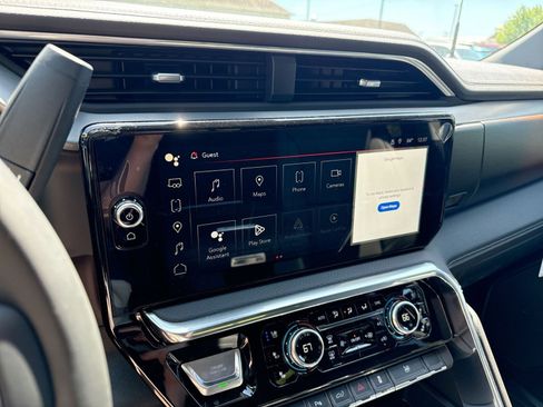 New 2026 GMC Sierra 3500 Denali w/ Denali Reserve Package AWD/4WD image 18