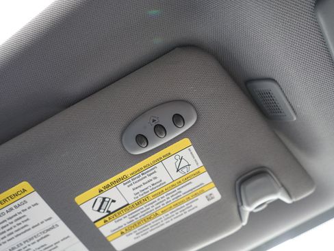 Used 2014 Ford F150 Lariat w/ Equipment Group 502A Luxury AWD/4WD image 20