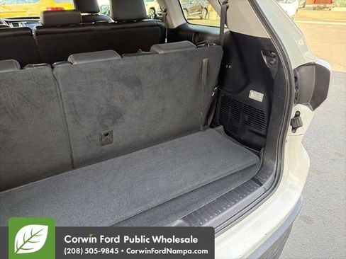 Used 2015 Toyota Highlander XLE image 34