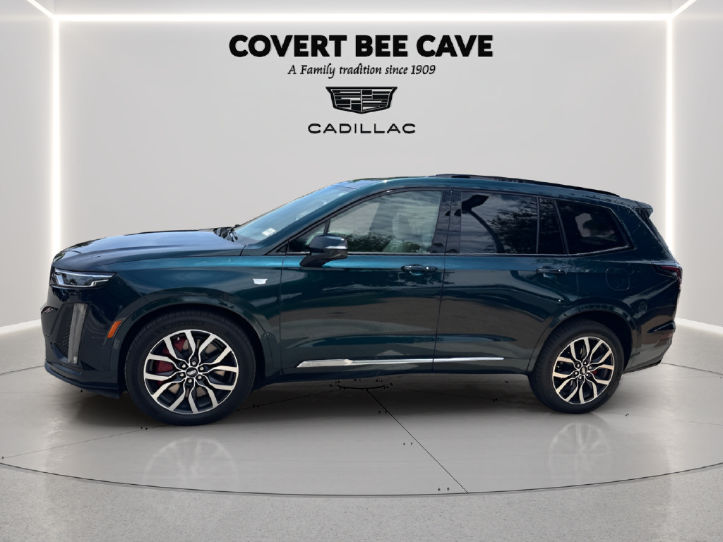 Used 2025 Cadillac XT6 Sport w/ Technology Package AWD/4WD image 4