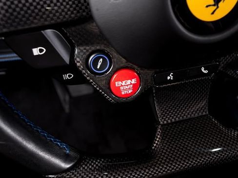 Certified 2022 Ferrari F8 Tributo RWD image 42