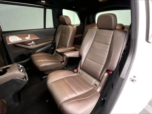 Certified 2023 Mercedes-Benz GLS 450 4MATIC image 17