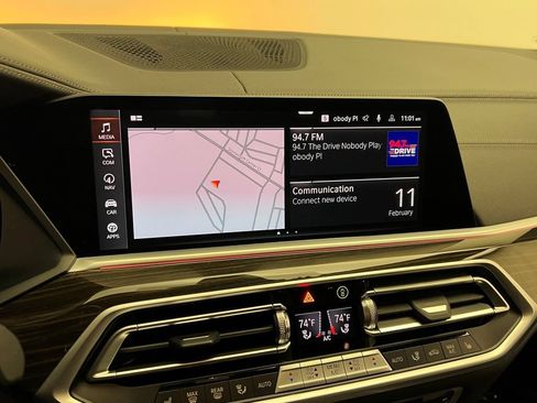 Used 2023 BMW X5 xDrive40i w/ Executive Package AWD/4WD image 38