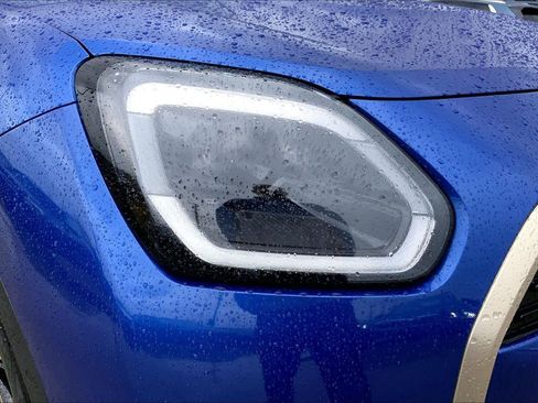 Used 2025 MINI Cooper Countryman S w/ Comfort Package Max image 28