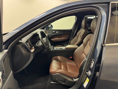 Used 2021 Volvo XC60 T8 Inscription Expression AWD/4WD image 15