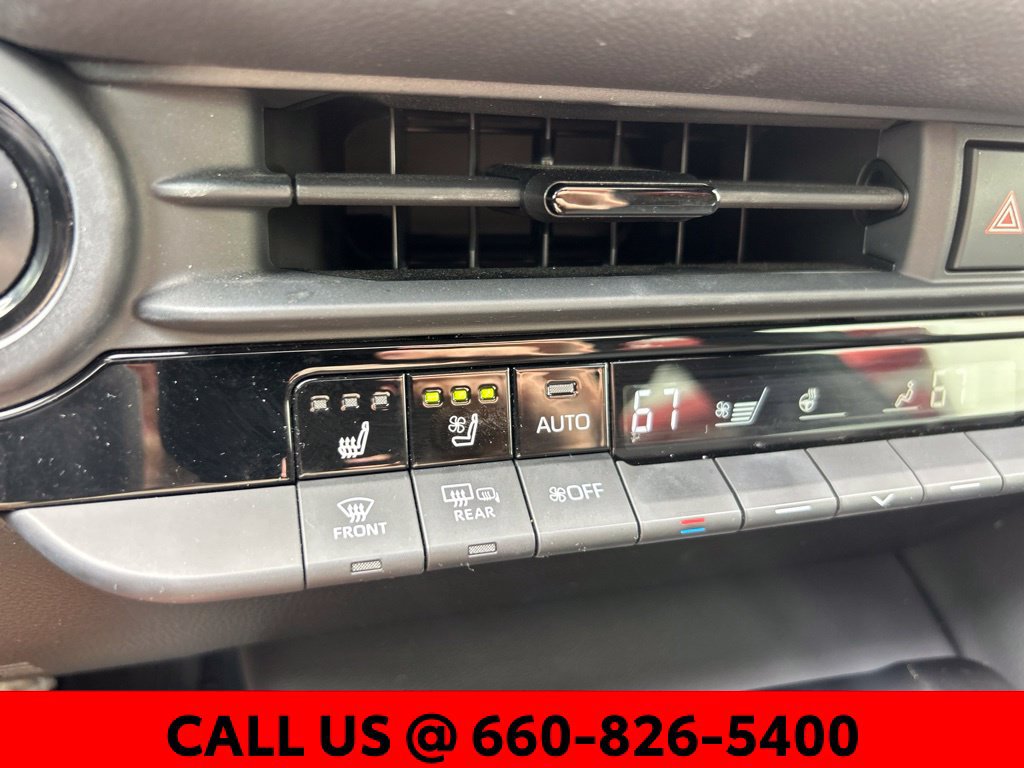 Certified 2025 Toyota Crown Platinum AWD/4WD image 24