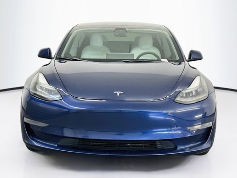 Used 2022 Tesla Model 3 Long Range AWD/4WD image 2