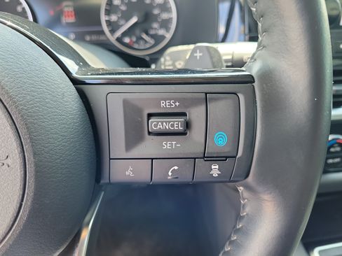 Certified 2025 Nissan Pathfinder SL AWD/4WD image 20