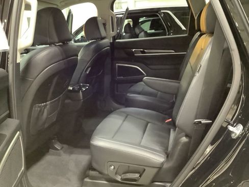 Certified 2023 Kia Telluride S w/ S Sunroof Package image 13