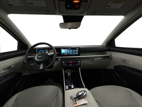 New 2026 Hyundai Tucson SEL image 9