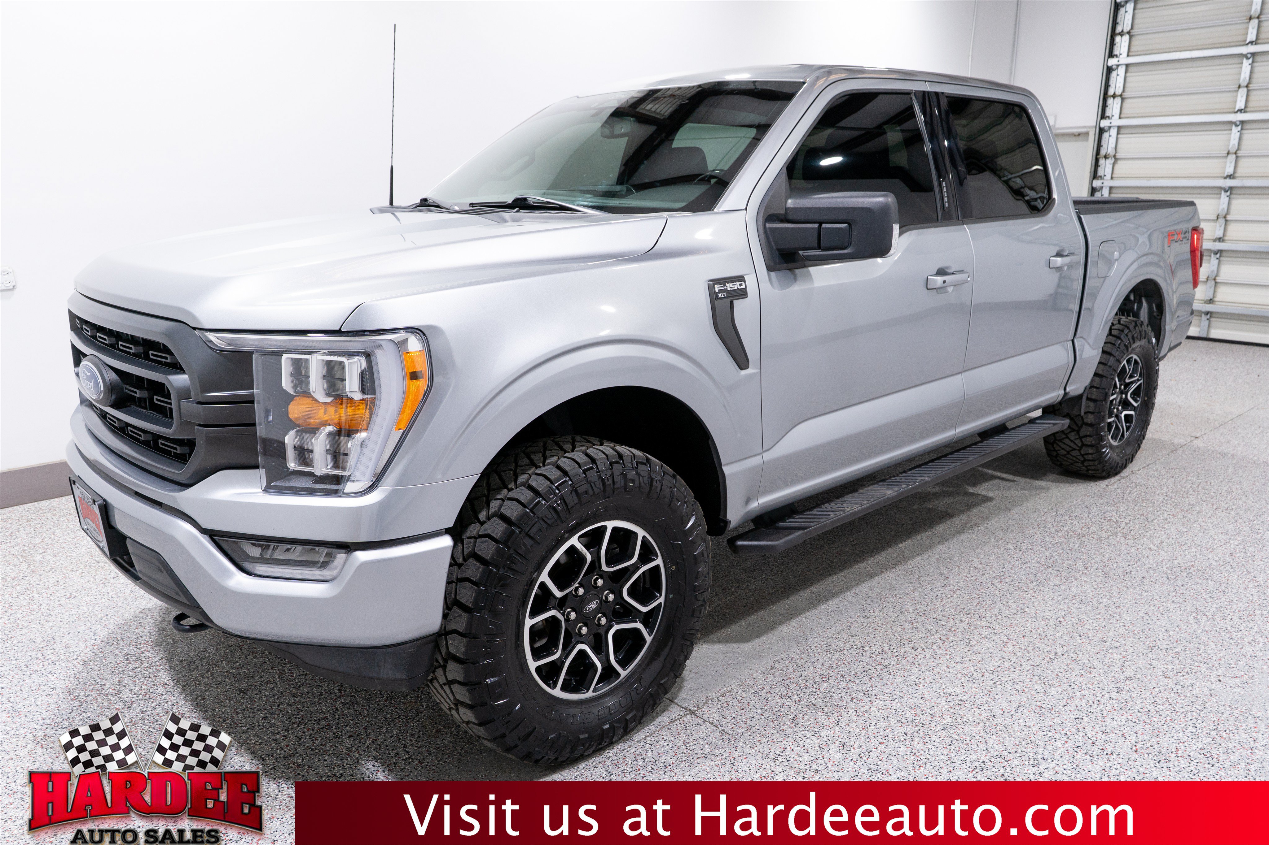Used 2022 Ford F150 XLT w/ Equipment Group 302A High AWD/4WD image 2