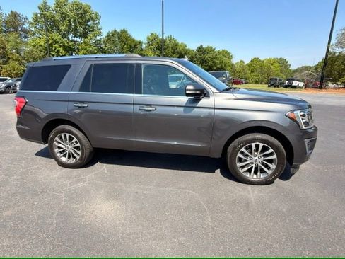 Used 2018 Ford Expedition Limited w/ Equipment Group 301A AWD/4WD image 20