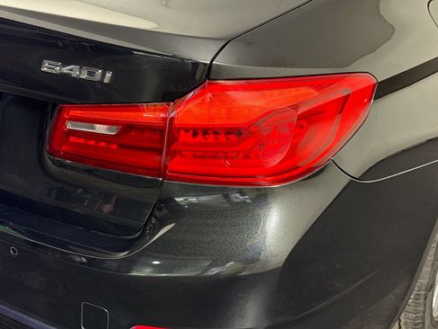 Used 2018 BMW 540i xDrive AWD/4WD image 34