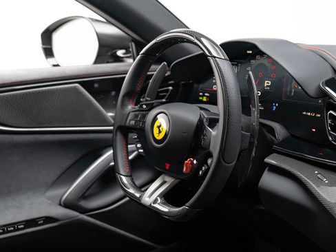 Used 2023 Ferrari Purosangue AWD/4WD image 37