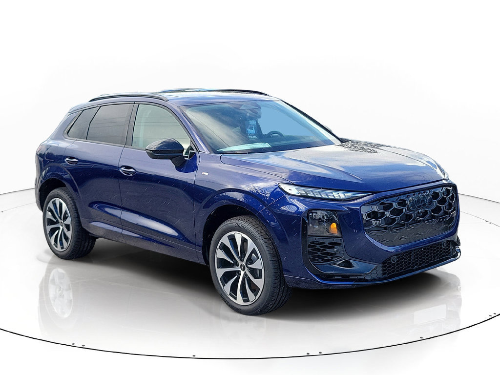 New 2026 Audi Q3 quattro 2.0T AWD/4WD image 1