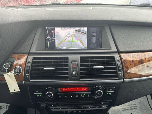 Used 2012 BMW X5 xDrive50i image 22