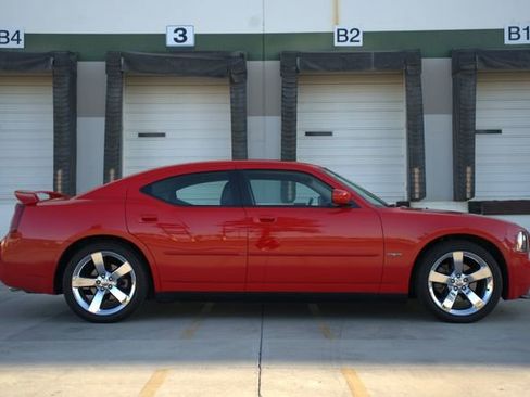 Used 2007 Dodge Charger R/T w/ Road/Track Performance Group image 11