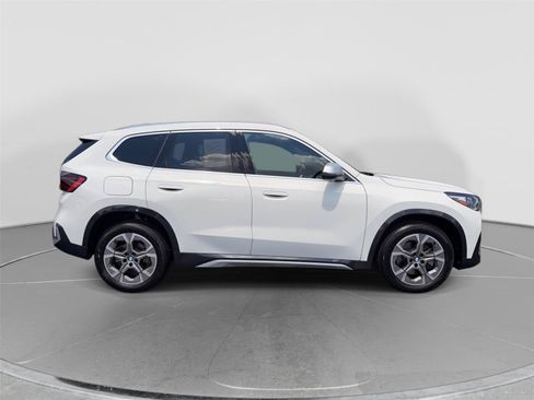 Certified 2024 BMW X1 xDrive28i w/ Convenience Package AWD/4WD image 6