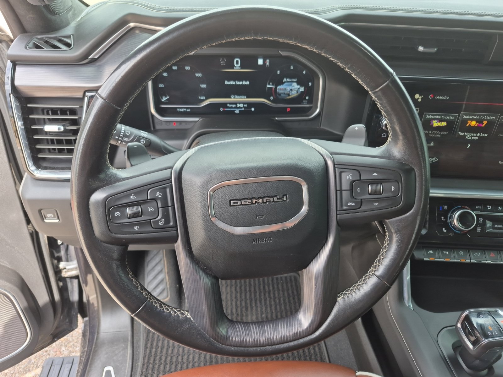 Used 2022 GMC Sierra 1500 Denali Ultimate AWD/4WD image 9