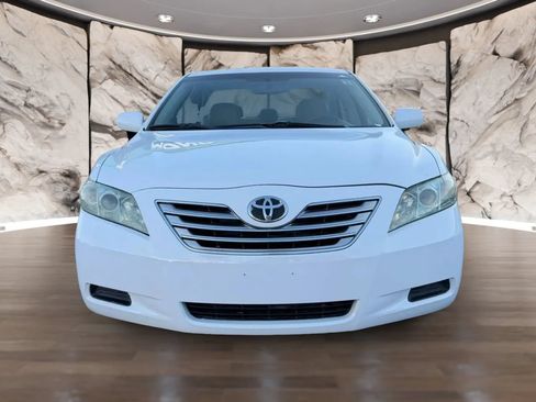Used 2009 Toyota Camry Hybrid FWD image 2