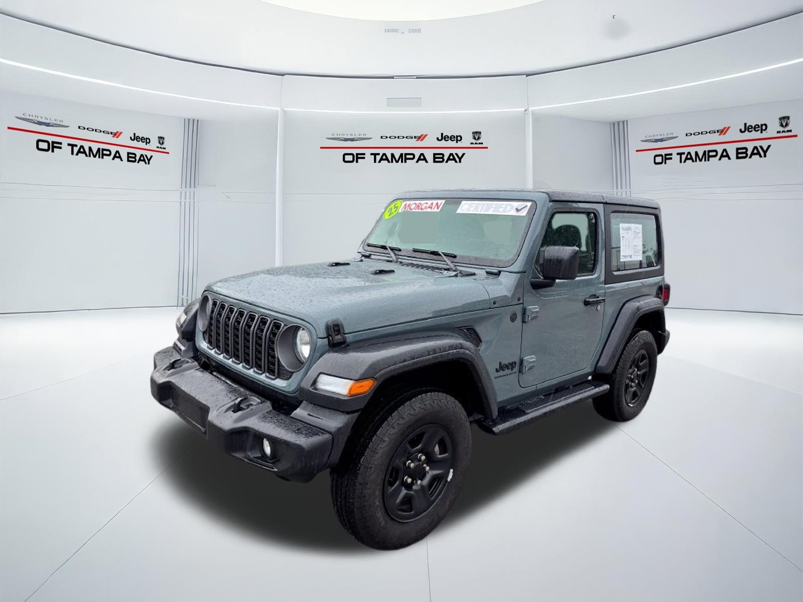 Used 2025 Jeep Wrangler Sport AWD/4WD image 2