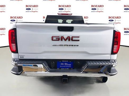 Used 2024 GMC Sierra 2500 Pro AWD/4WD image 7