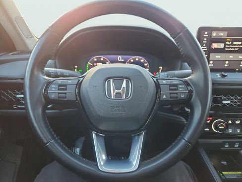 Used 2023 Honda Accord Touring image 25