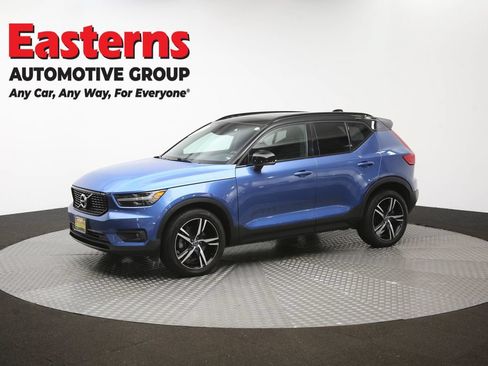 Used 2020 Volvo XC40 T5 R-Design AWD/4WD image 57