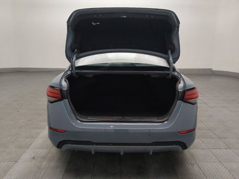 Used 2025 Nissan Sentra SV FWD image 29